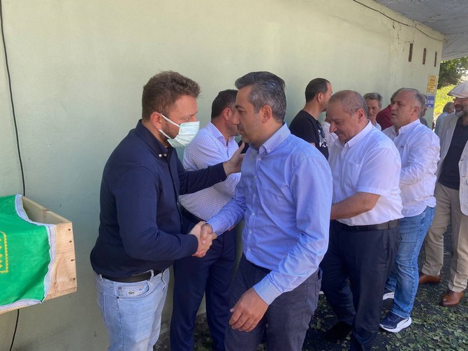 ak-parti-genel-merkez-teskilat-baskan-yardimcisi-ve-rize-milletvekili-muhammed-avcinin-hayatini-kaybeden-amcasi-haydar-avci-rizede-son-yolculuguna-ugurlandi-9.jpg