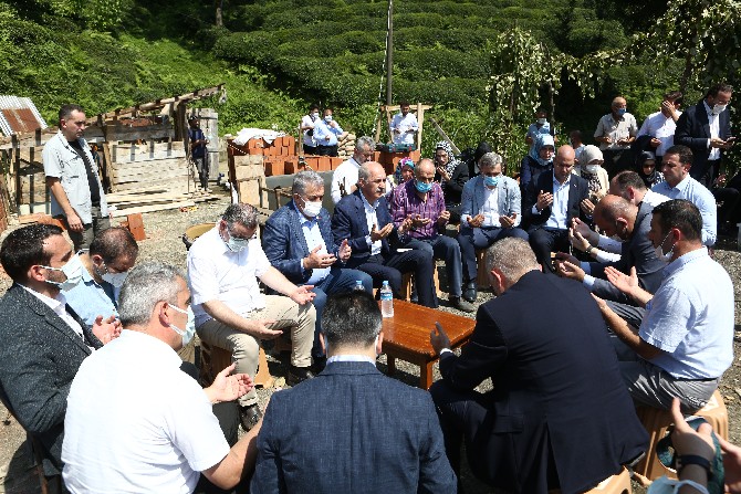 ak-parti-heyeti-rizede-sel-ve-heyelandan-etkilenen-bolgeleri-ziyaret-etti-5.jpg