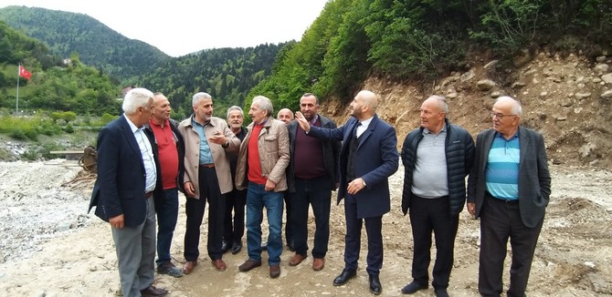 ak-parti-ikizdere-ilce-baskani-mustafa-havuz-ikizdere-organik-cay-fabrikasinin-temel-atma-toreninin-cumhurbaskani-erdoganin-rize-programi-icerisinde-yapilmasinin-planlaniyor-3.jpg