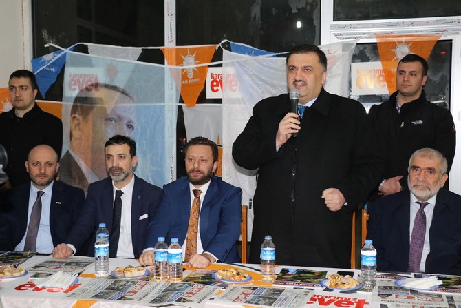 ak-parti-il-baskani-muhammed-avci-ve-ak-parti-rize-milletvekili-hasan-karal,-islampasa-mahallesinde-vatandaslarla-bulustu-(8).jpg