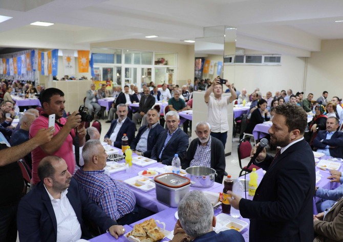 ak-parti-pazar-ilcesi-iftar-programi-(1).jpg