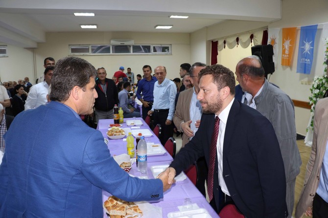 ak-parti-pazar-ilcesi-iftar-programi-(2).jpg