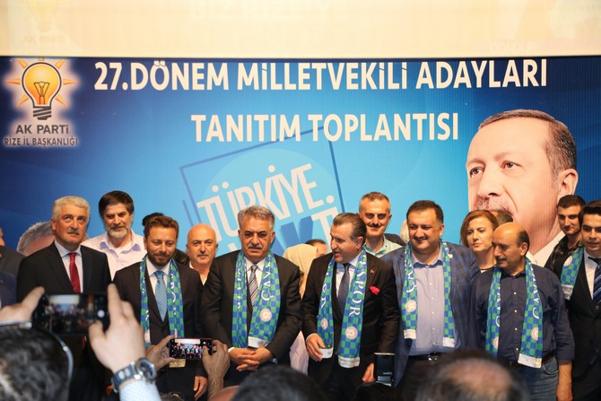 ak-parti-rize’de-adaylarini-tanitti-(9).jpg
