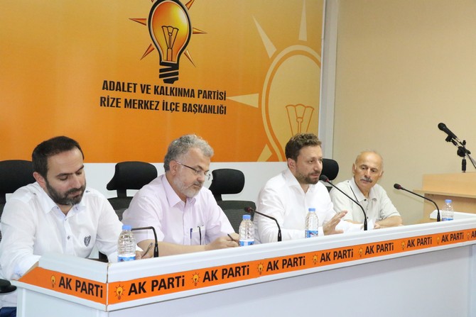 ak-parti-rize’de-ilce-ve-belediye-baskanlari-toplantisi‏-duzenlendi-(3).jpg