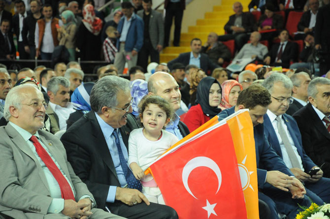 ak-parti-rize-aday-tanitim-toplantisi5.jpg