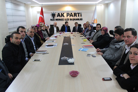 ak-parti-rize-adaylari-merkez-ilcede-tanitim-toplantisinda-10.jpg
