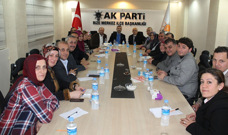 ak-parti-rize-adaylari-merkez-ilcede-tanitim-toplantisinda-13.jpg