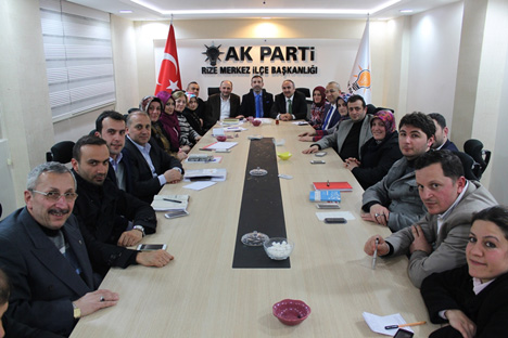 ak-parti-rize-adaylari-merkez-ilcede-tanitim-toplantisinda-2.jpg
