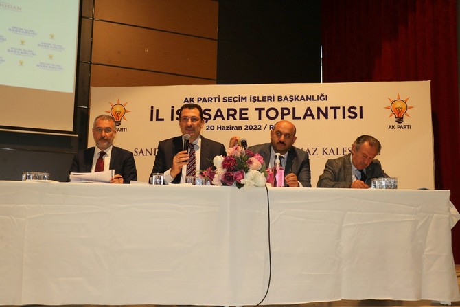ak-parti-rize-de-il-secim-isleri-istisare-toplantisi-gerceklestirildi-6.jpg