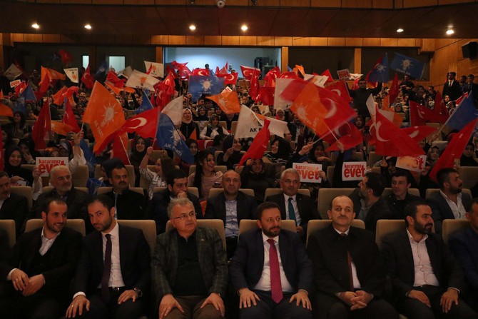 ak-parti-rize-genclik-kollari-12.-danisma-meclis-toplantisi-(3).jpg