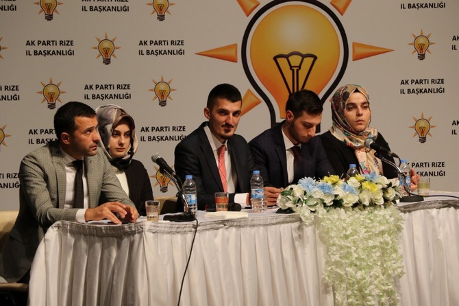 ak-parti-rize-genclik-kollari-teskilatinin-duzenledigi-il-genclik-kollari-danisma-meclisi-toplantisi-ismail-kahraman-kultur-merkezinde-buyuk-bir-coskuyla-gerceklesti-(12).jpg