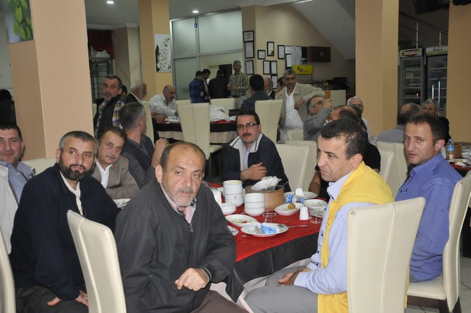 ak-parti-rize-iftari-(6).jpg