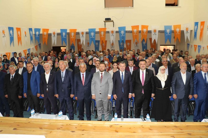 ak-parti-rize-ikizdere-6.-olagan-ilce-kongresinde-mevcut-baskan-ahmet-aksu-,-yeniden-baskanliga-secildi-(3).jpg