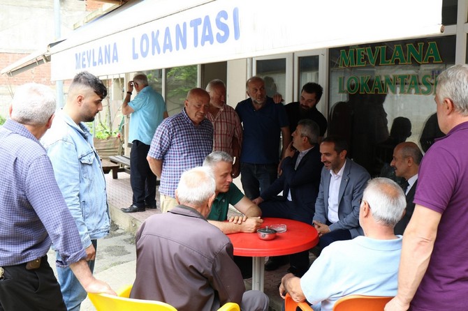 ak-parti-rize-il-baskani-ishak-alim-merkez-ilce-baskani-burak-ak-ile-birlikte-muradiye-beldesi-ile-komurculer-koyunu-ziyaret-etti-8.jpg