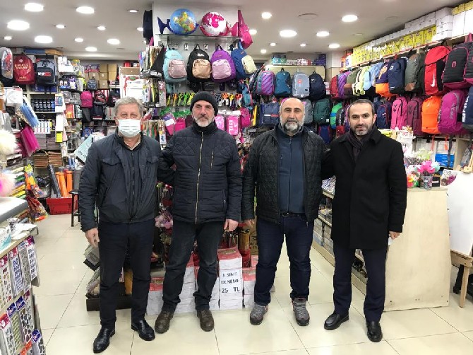 ak-parti-rize-il-baskani-ishak-alim-rize-merkezde-esnaf-ziyaretleri-gerceklestirdi-10.jpg