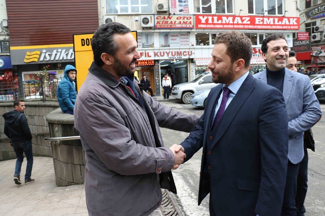 ak-parti-rize-il-baskani-muhammed-avci,-rize-merkezdeki-bakircilar-sokaginda-esnaf-ziyareti-yapti-(2).jpg