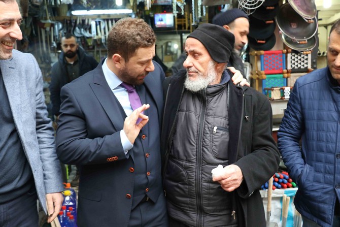ak-parti-rize-il-baskani-muhammed-avci,-rize-merkezdeki-bakircilar-sokaginda-esnaf-ziyareti-yapti-(7).jpg