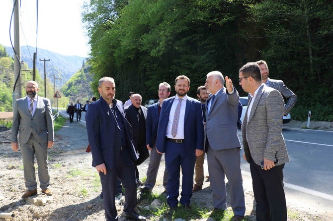 ak-parti-rize-il-baskani-muhammed-avci-camlihemsin’de-(8).jpg