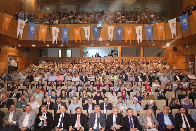 ak-parti-rize-il-danisma-meclisi-toplantisi-(6).jpg