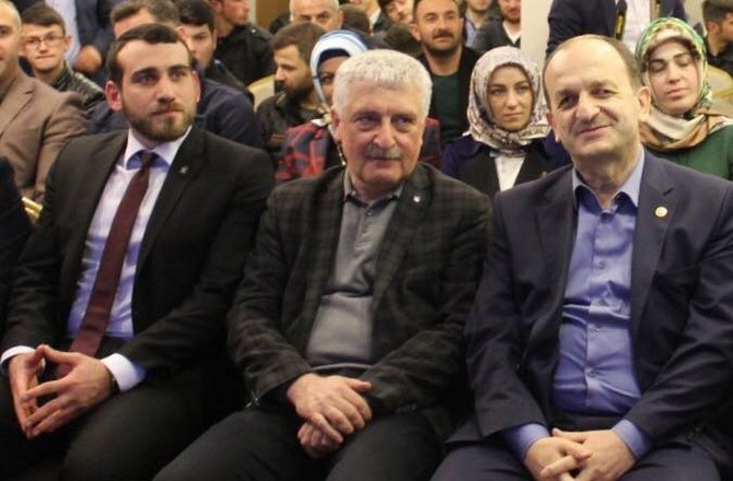 ak-parti-rize-il-genclik-kollari-baskan-yardimcisi-burak-ak,-genel-merkez-genclik-kollari-mkyk-uyeligine-secildi-(1).jpg