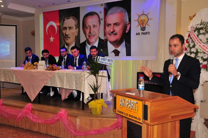 ak-parti-rize-il-genclik-kollari-kongrelere-devam-ediyor-(10).jpg