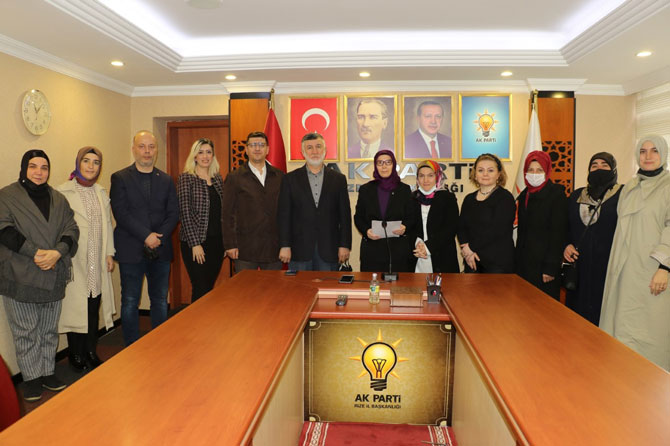 ak-parti-rize-il-kadin-kollari-baskanligi-25-kasim-kadina-yonelik-siddete-karsi-uluslararasi-mucadele-gununde-siddetle-mucadele-cagrisinda-bulundu.jpg