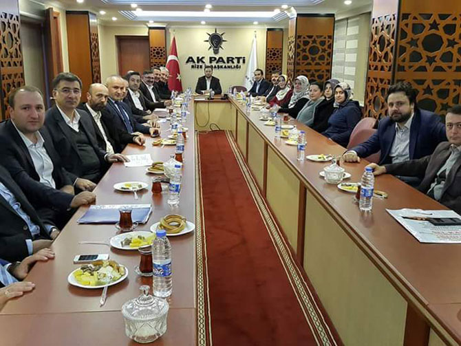 ak-parti-rize-il-yonetim-kurulu-toplantisi-1.jpg ak-parti-rize-il-yonetim-kurulu-toplantisi-1.jpg