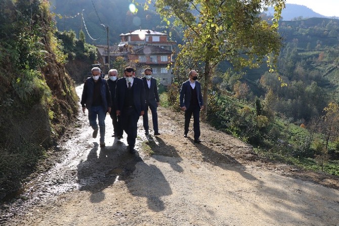 ak-parti-rize-merkez-ilce-baskani-burak-ak,-hayirli-olsun-ziyaretlerinin-ardindan-ilce-yonetim-kurulu-uyeleriyle-birlikte-koy-ziyaretlerine-basladi-(3).jpg