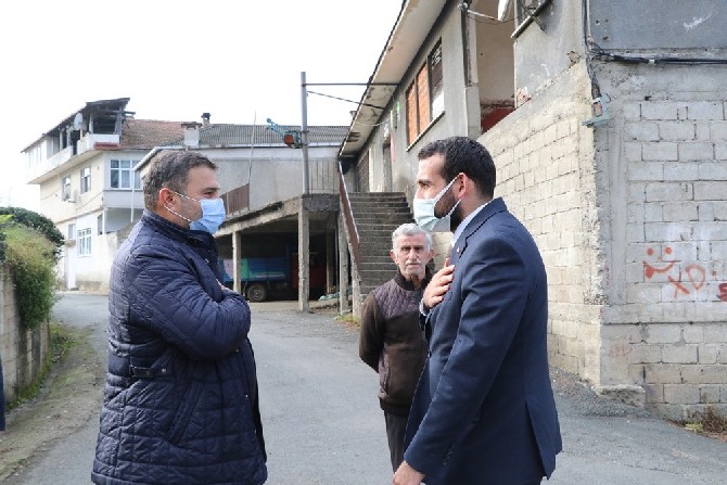 ak-parti-rize-merkez-ilce-baskani-burak-ak,-hayirli-olsun-ziyaretlerinin-ardindan-ilce-yonetim-kurulu-uyeleriyle-birlikte-koy-ziyaretlerine-basladi-(5).jpg
