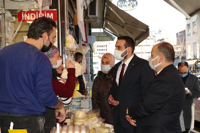 ak-parti-rize-merkez-ilce-baskani-burak-ak,-yenikoy-mahallesinde-esnaf-ziyaretlerinde-bulundu-(2).jpg
