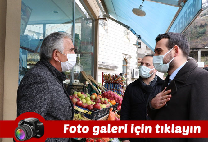 ak-parti-rize-merkez-ilce-baskani-burak-ak,-yonetim-kurulu-uyeleriyle-birlikte-pandemi-tedbirleri-kapsaminda-mahalle-ve-koy-ziyaretlerini-surduruyor..jpg