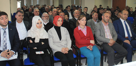 ak-parti-rize-merkez-ilce-baskani-sadettin-turut,-merkez-ilce-baskanligi-seminer-salonunda-koy,-mahalle-ve-belde-baskanlariyla-bir-araya-geldi2.jpg