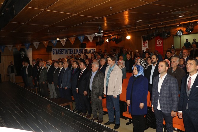 ak-parti-rize-merkez-ilce-baskanligi-ekim-ayi-ilce-danisma-meclis-toplantisi-ismail-kahraman-kultur-merkezinde-gerceklestirildi-(6).jpg