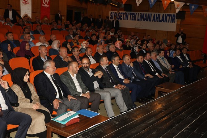 ak-parti-rize-merkez-ilce-baskanligi-ekim-ayi-ilce-danisma-meclis-toplantisi-ismail-kahraman-kultur-merkezinde-gerceklestirildi-(7).jpg