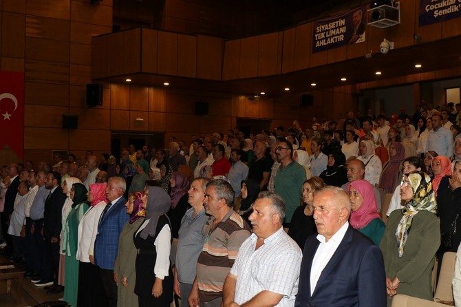 ak-parti-rize-merkez-ilce-baskanliginin-97-ilce-danisma-meclisi-toplantisi-ismail-kahraman-kultur-merkezinde-gerceklestirildi-2.jpg