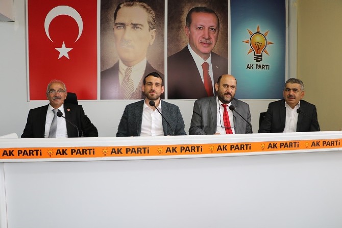 ak-parti-rize-merkez-ilcesine-bagli-muradiye-beldesi-belde-baskanligina-mahmut-sarimehmet-atandi-1.jpg