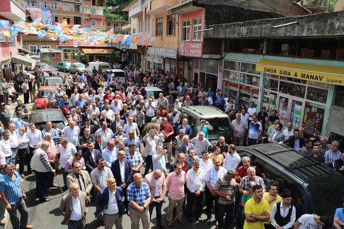 ak-parti-rize-milletvekili-adayi-muhammet-avci-rizede-(1).jpg