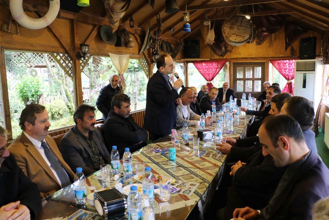 ak-parti-rize-milletvekili-hikmet-ayar-rize’de--duzenledigi-programlarla-bazi-insaati-devam-eden-yatirimlari-yerinde-inceledi-ve-cesitli-teskilat-toplantilara-katilarak-sureci-degerlendirdi-(8).jpg