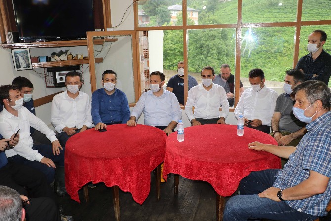 ak-parti-rize-milletvekili-muhammed-avci-cayeli’nde-hasar-olusan-koylerde-incelemede-(15).jpg