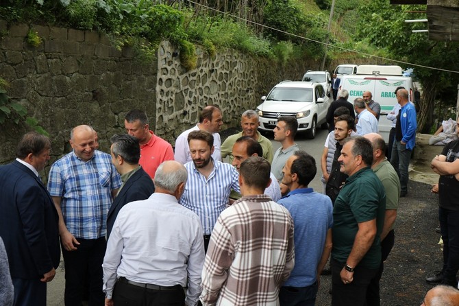 ak-parti-rize-milletvekili-muhammed-avci-il-genel-meclis-baskani-ibrahim-turut-ile-birlikte-derepazari-ve-cayeli-ilcesinin-cesitli-koylerini-ziyaret-ederek-vatandaslarla-bir-araya-geldi-6.jpg
