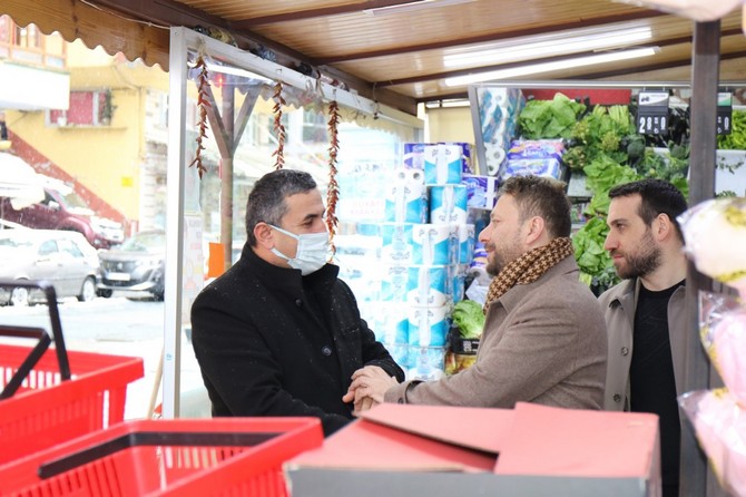 ak-parti-rize-milletvekili-muhammed-avci-merkez-ilce-baskani-burak-ak-ile-birlikte-esnaf-ziyareti-yaparak-vatandaslarla-bir-araya-geldi-6.jpg