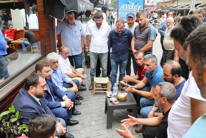 ak-parti-rize-milletvekili-muhammed-avci-rize-merkez’de-esnaf-ziyareti-yaparak-vatandaslarla-bir-araya-geldi-(5).jpg