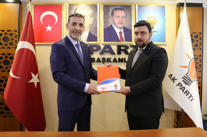 ak-parti-rize-onceki-donem-il-baskan-yardimcisi-ve-eski-rize-merkez-ilce-baskani-murat-sadettin-turut-28-donem-milletvekilligi-genel-secimleri-dolayisiyla-rizeden-milletvekili-aday-adayligi-basvurusunda-bulundu.jpg
