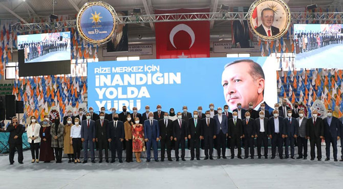 ak-parti-rizede-merkez-ilce-baskanligina-burak-ak-secildi.-iste-merkez-ilce-yonetim-isim-listesi.jpg