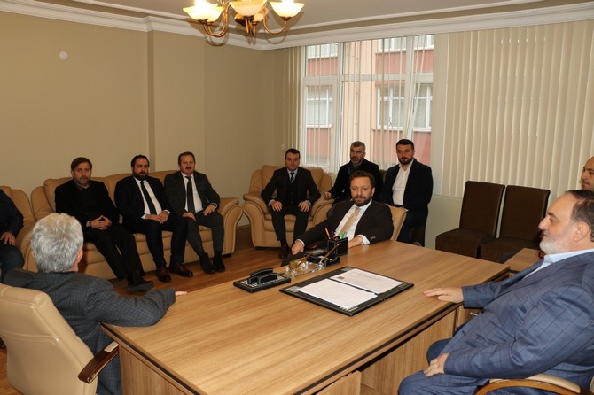 ak-parti-teskilat-baskan-yardimcisi-rize-milletvekili-muhammed-avci,-sivil-toplum-kuruluslarina-ziyaretler-gerceklestirdi-(3).jpg