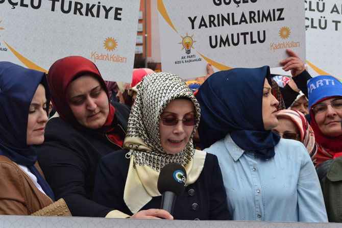 ak-partili-kadinlardan-rize’de-anneler-gunu-yuruyusu12.jpg