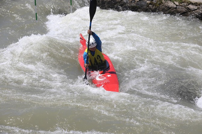 akarsu-slalom-turkiye-kupasi-sona-erdi-(9).jpg