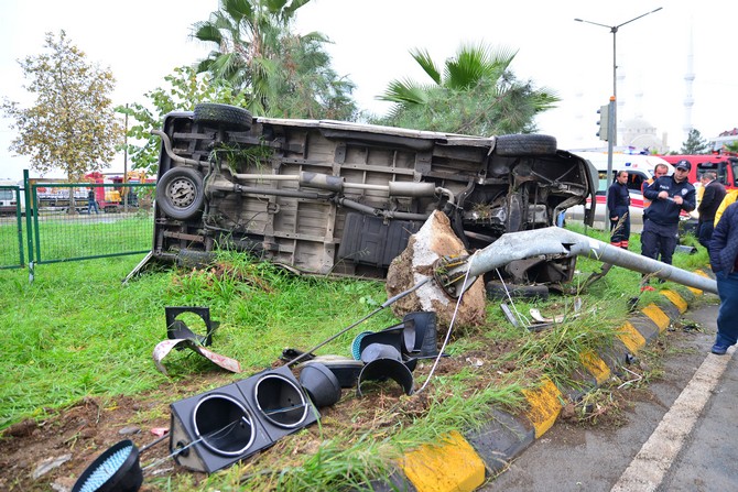 akcaabatta-trafik-kazasi-1-yarali-(4).jpg