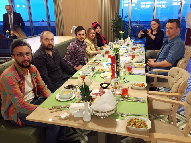 aksa-coruh-elektrik,-rize-basiniyla-iftarda-bulustu-(4).jpg
