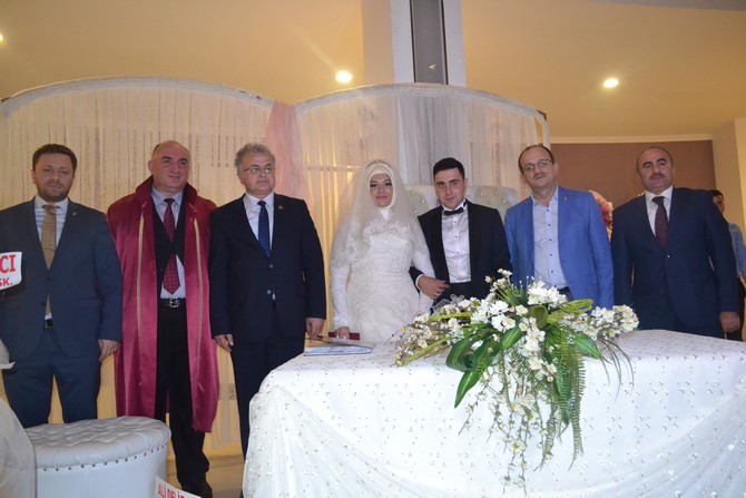ali-imran-buyuk-emine-kurt-dugun-toreni-(23).jpg